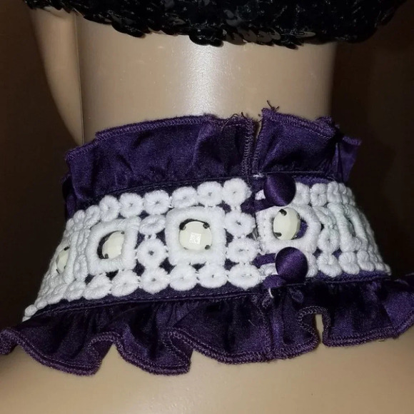 Bebe Ruffled Tank Top - Picture 4 of 8